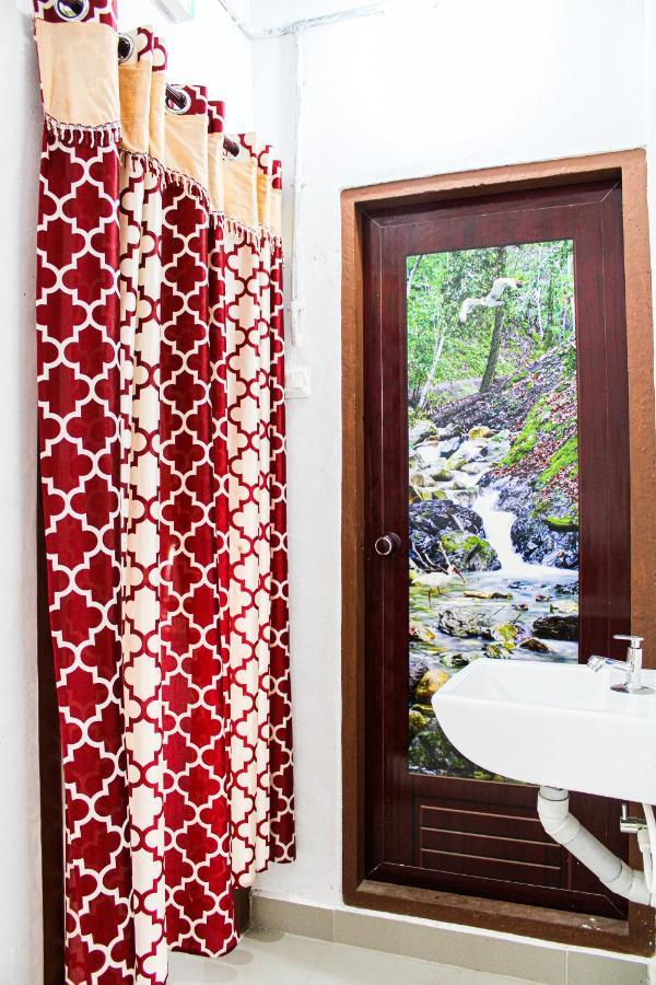 Tranquil Meadows Hues Apartment Kattappana Luaran gambar
